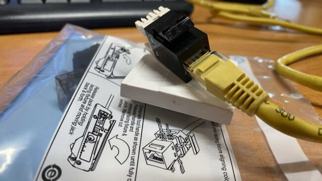 Conexión correcta cable de red